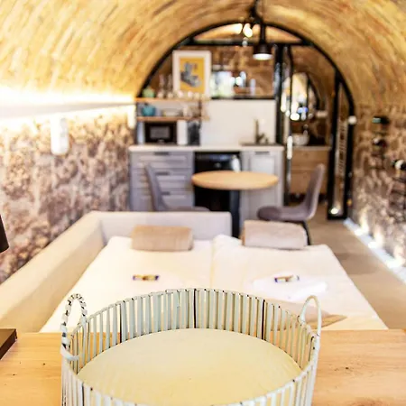 Odu The Cellar 아파트 *