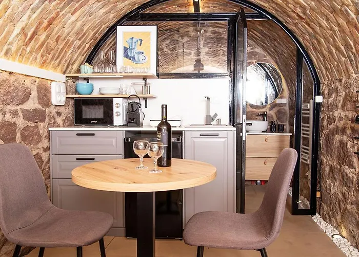 Odu The Cellar Appartement *