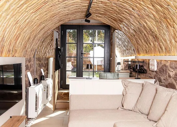 아파트 Odu The Cellar